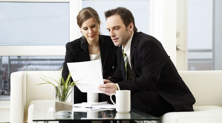 Plany urlopowe z punktu widzenia pracodawcy i pracownika